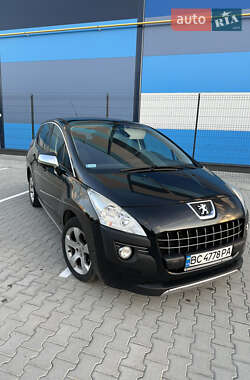 Позашляховик / Кросовер Peugeot 3008 2011 в Львові