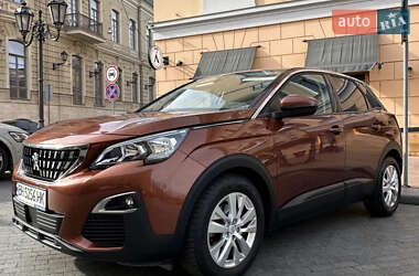 Внедорожник / Кроссовер Peugeot 3008 2017 в Киеве