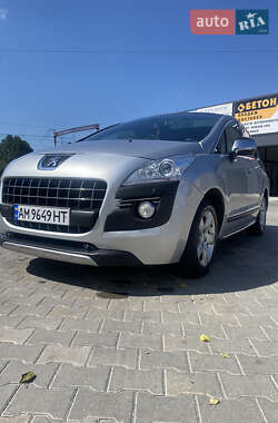Позашляховик / Кросовер Peugeot 3008 2011 в Звягелі
