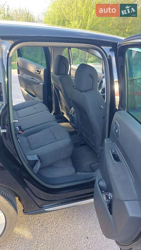 Позашляховик / Кросовер Peugeot 3008 2012 в Чернігові