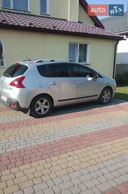 Внедорожник / Кроссовер Peugeot 3008 2011 в 