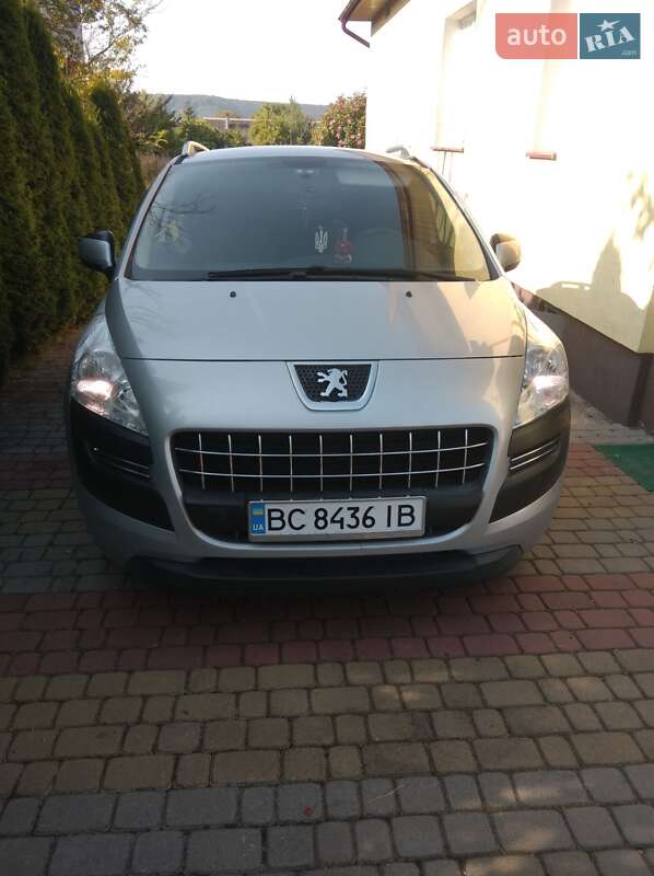 Внедорожник / Кроссовер Peugeot 3008 2011 в 