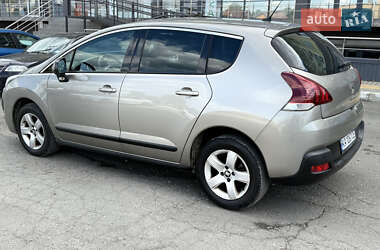 Позашляховик / Кросовер Peugeot 3008 2014 в Києві
