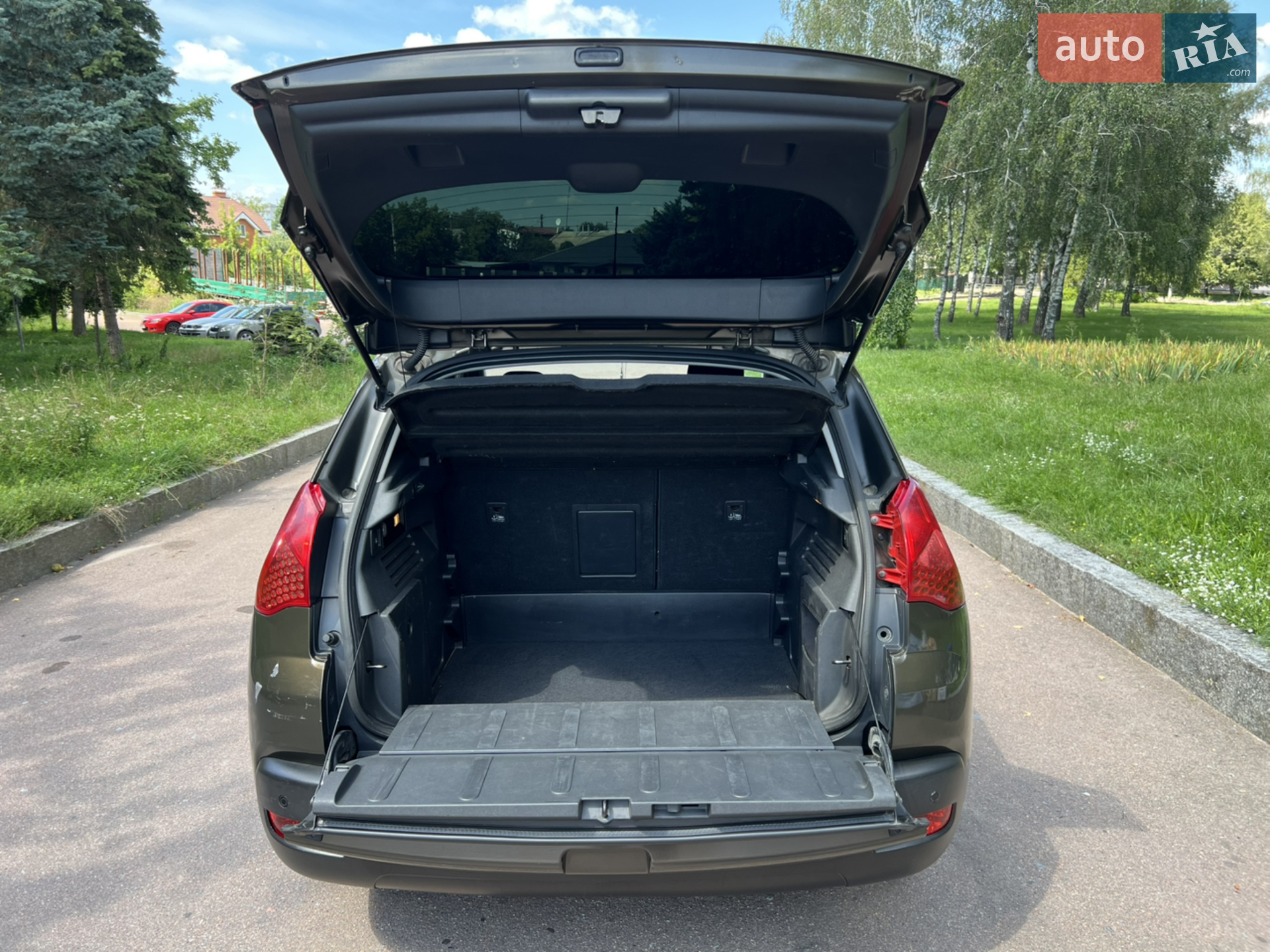 2011 Peugeot 3008 - мініатюра 13