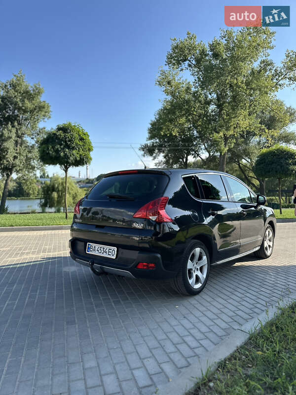 Позашляховик / Кросовер Peugeot 3008 2011 в Умані