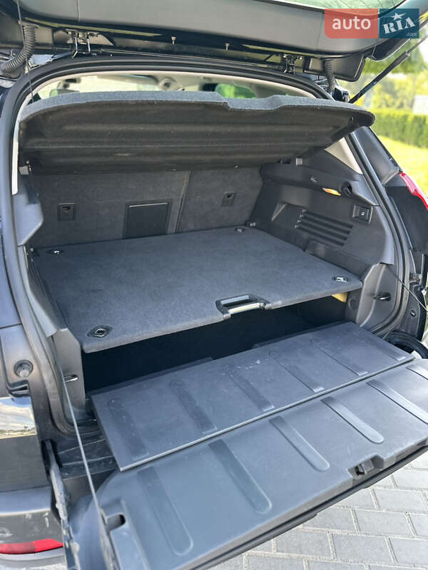 Позашляховик / Кросовер Peugeot 3008 2011 в Умані