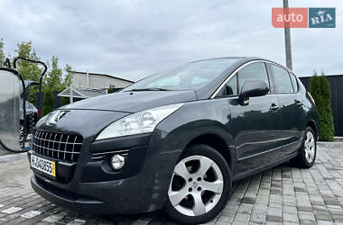 Позашляховик / Кросовер Peugeot 3008 2011 в Звягелі