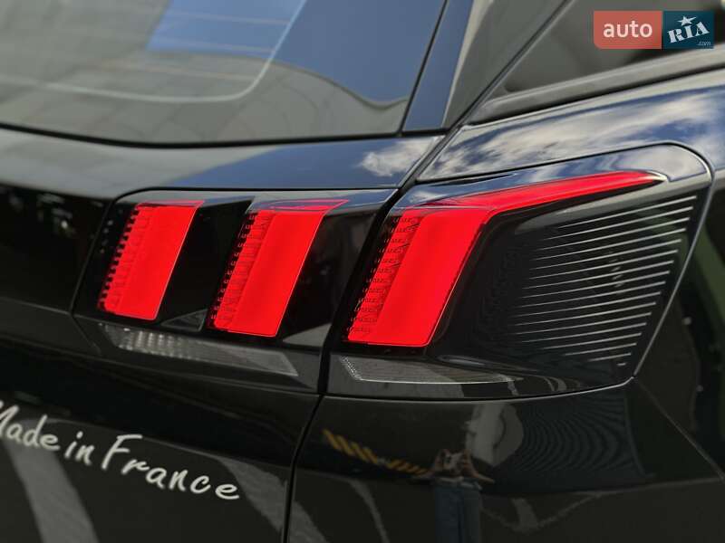 Внедорожник / Кроссовер Peugeot 3008 2017 в Киеве