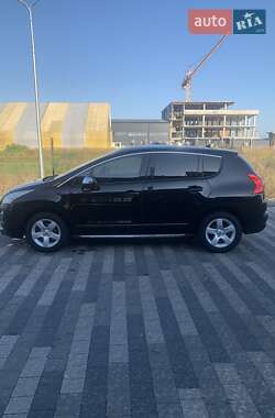 Позашляховик / Кросовер Peugeot 3008 2010 в Львові