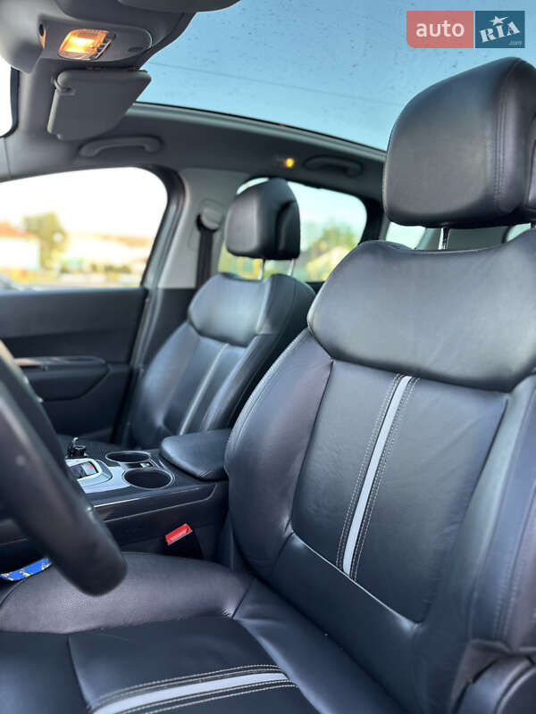 Позашляховик / Кросовер Peugeot 3008 2012 в Самборі