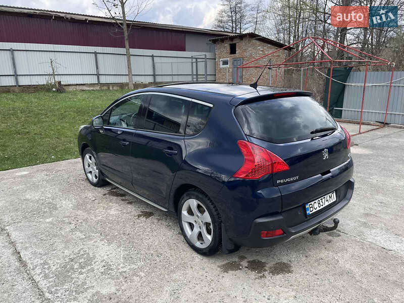 Позашляховик / Кросовер Peugeot 3008 2010 в Болехові