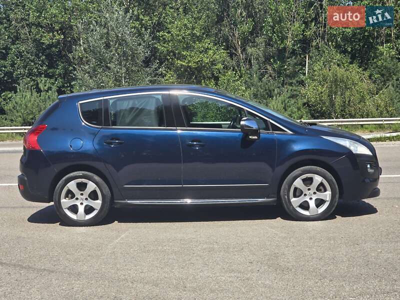 Позашляховик / Кросовер Peugeot 3008 2010 в Ковелі