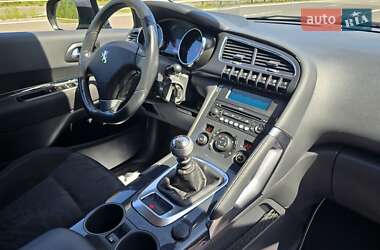 Позашляховик / Кросовер Peugeot 3008 2010 в Ковелі