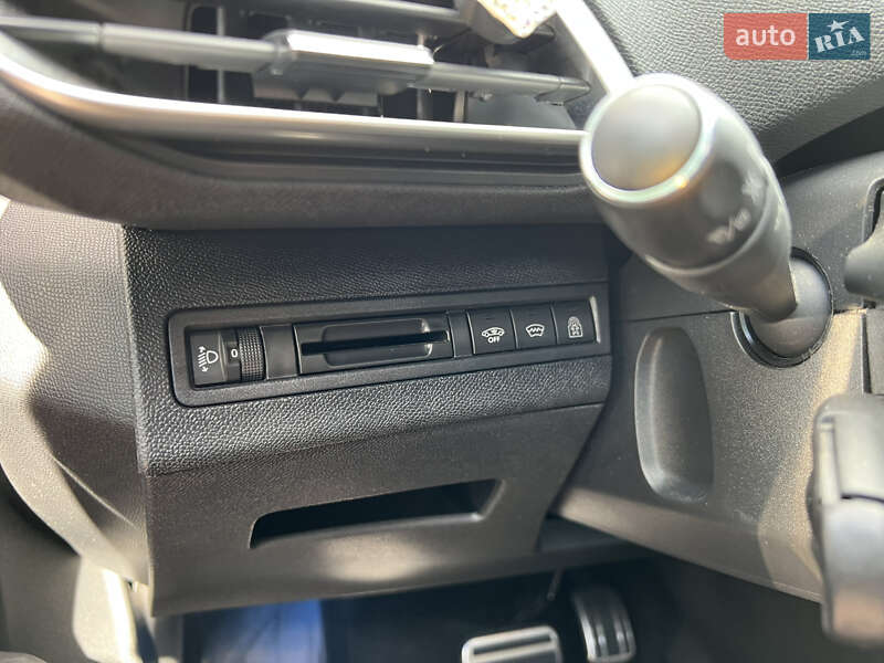 Позашляховик / Кросовер Peugeot 3008 2018 в Черкасах