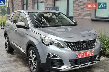 Позашляховик / Кросовер Peugeot 3008 2017 в Львові