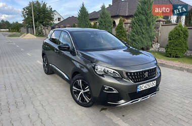 Позашляховик / Кросовер Peugeot 3008 2017 в Луцьку