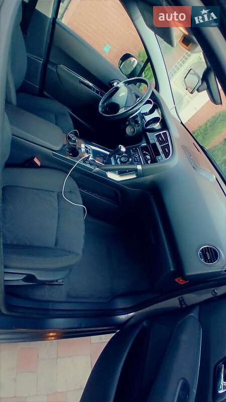 Позашляховик / Кросовер Peugeot 3008 2012 в Луцьку