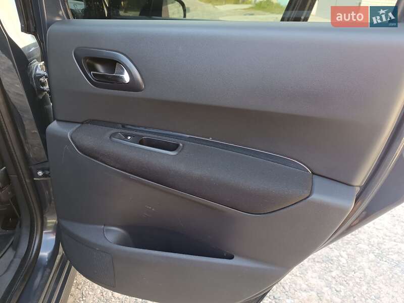 Позашляховик / Кросовер Peugeot 3008 2011 в Калуші