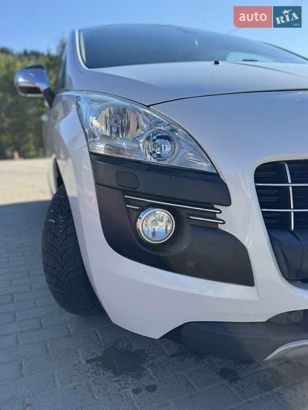Позашляховик / Кросовер Peugeot 3008 2011 в Верховині