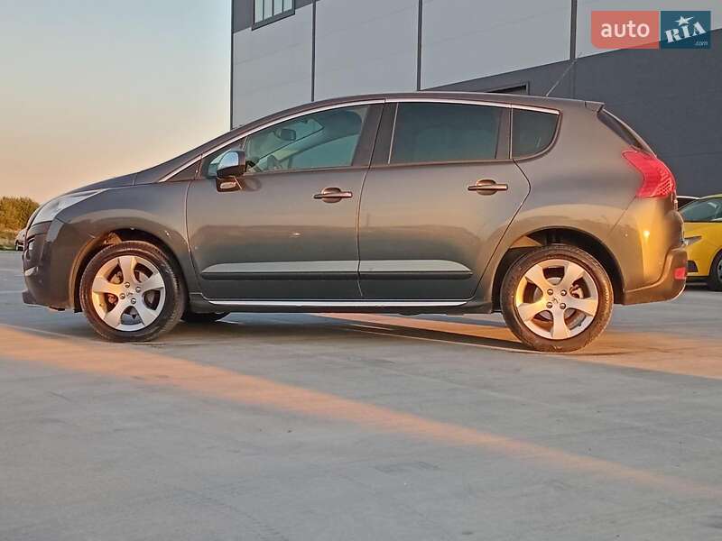 Внедорожник / Кроссовер Peugeot 3008 2010 в Львове