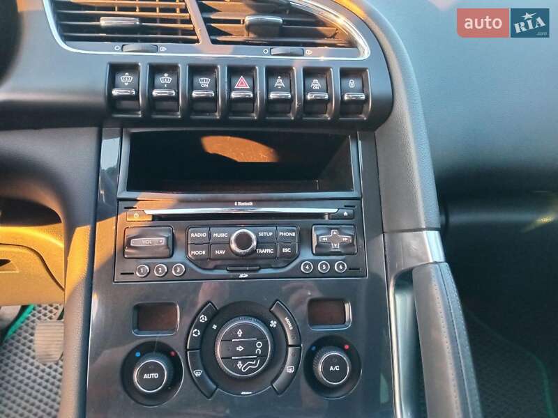 Внедорожник / Кроссовер Peugeot 3008 2010 в Львове