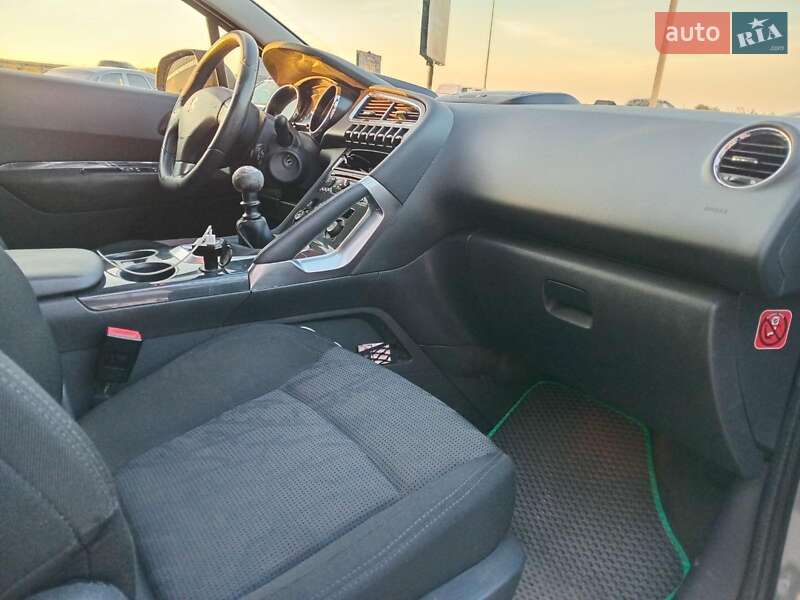 Внедорожник / Кроссовер Peugeot 3008 2010 в Львове