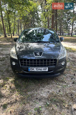Позашляховик / Кросовер Peugeot 3008 2012 в Рівному