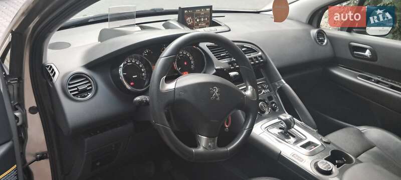 Позашляховик / Кросовер Peugeot 3008 2013 в Івано-Франківську