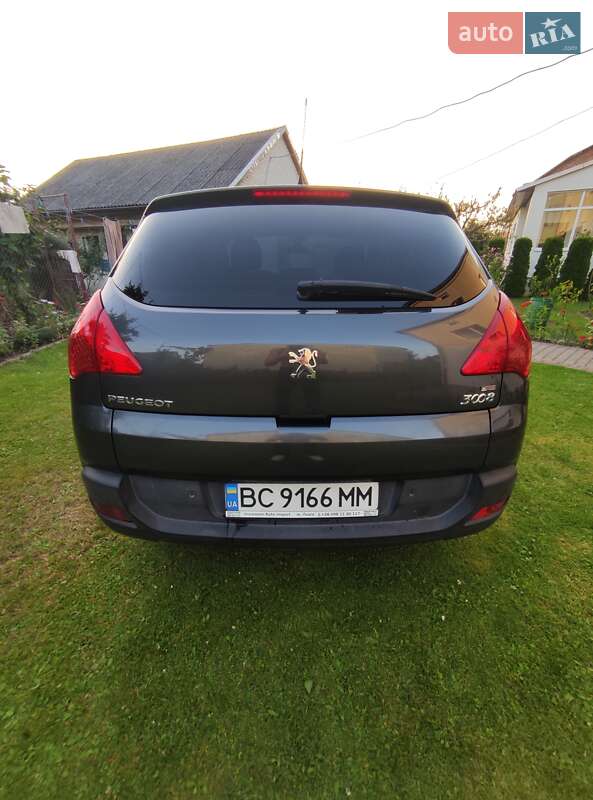 Позашляховик / Кросовер Peugeot 3008 2012 в Пустомитах