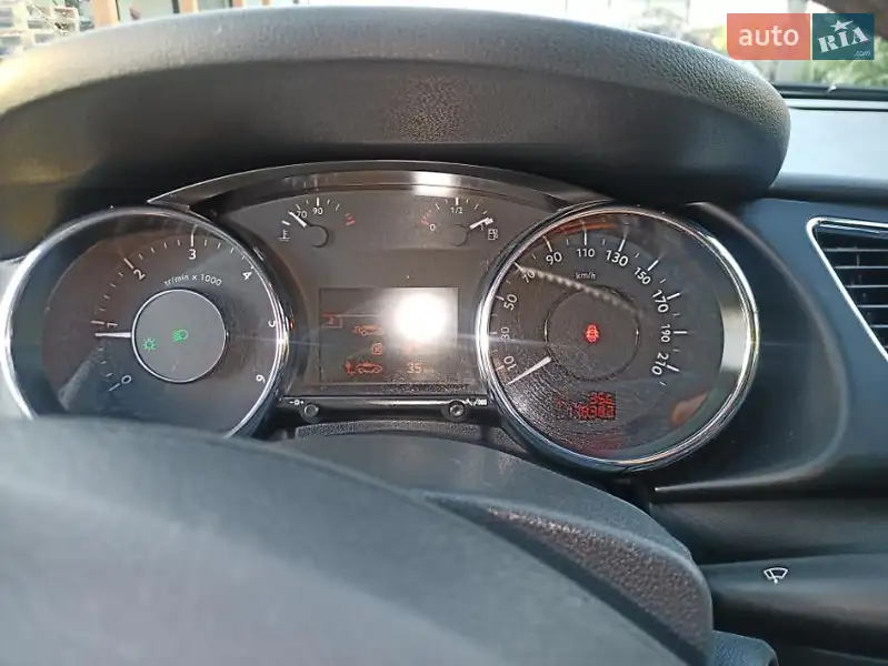 Peugeot 3008 2012 VIN VF30URHHACS124828 фото оголошення 10 з 51