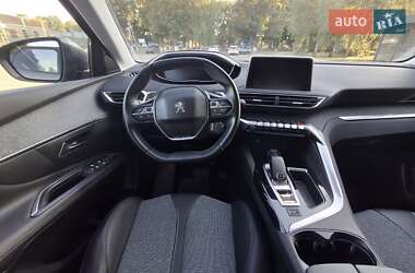 Позашляховик / Кросовер Peugeot 3008 2018 в Краснограді