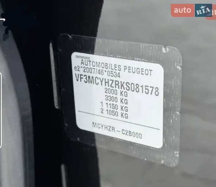 Внедорожник / Кроссовер Peugeot 3008 2019 в Киеве