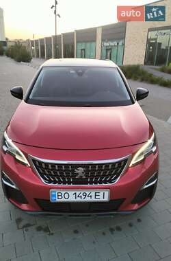 Внедорожник / Кроссовер Peugeot 3008 2017 в 