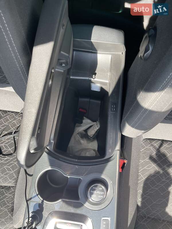 Позашляховик / Кросовер Peugeot 3008 2014 в Полтаві