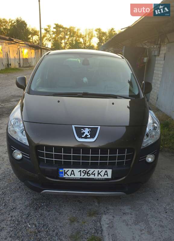 Peugeot 3008 2011