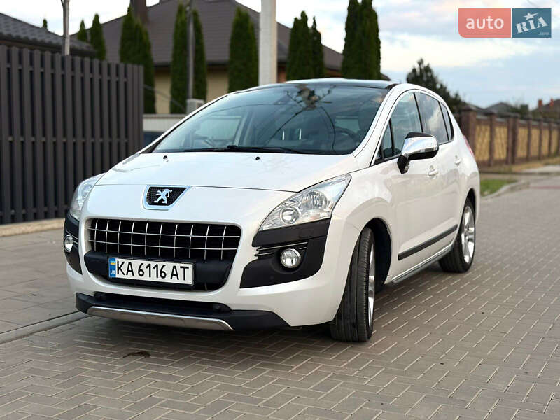 Позашляховик / Кросовер Peugeot 3008 2010 в Луцьку