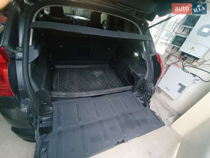 Позашляховик / Кросовер Peugeot 3008 2011 в Стрию фото 12 Позашляховик / Кросовер Peugeot 3008 2011 в Стрию