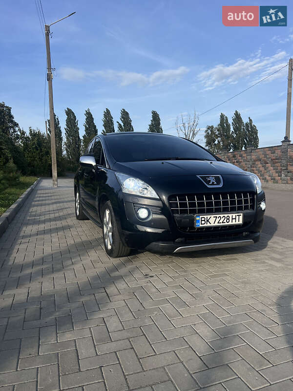 Внедорожник / Кроссовер Peugeot 3008 2009 в Ровно