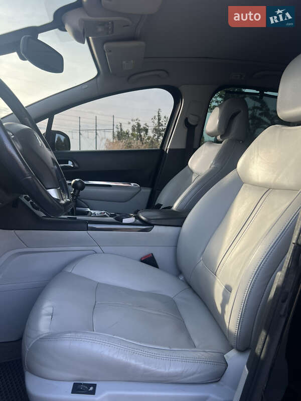 Внедорожник / Кроссовер Peugeot 3008 2009 в Ровно