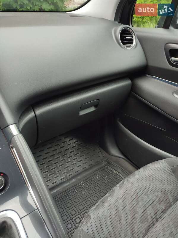 Позашляховик / Кросовер Peugeot 3008 2011 в Львові