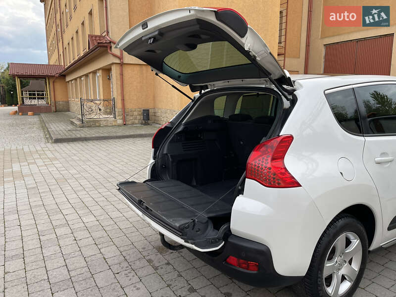 Позашляховик / Кросовер Peugeot 3008 2011 в Коломиї
