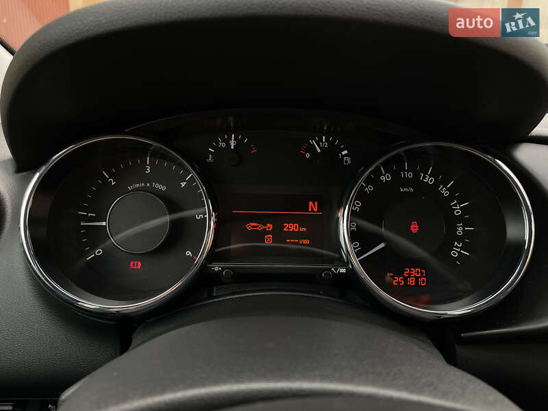 Позашляховик / Кросовер Peugeot 3008 2011 в Коломиї