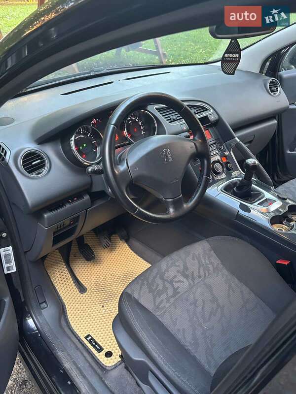 Позашляховик / Кросовер Peugeot 3008 2010 в Старокостянтинові