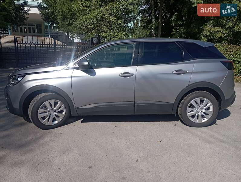 Внедорожник / Кроссовер Peugeot 3008 2017 в Казатине