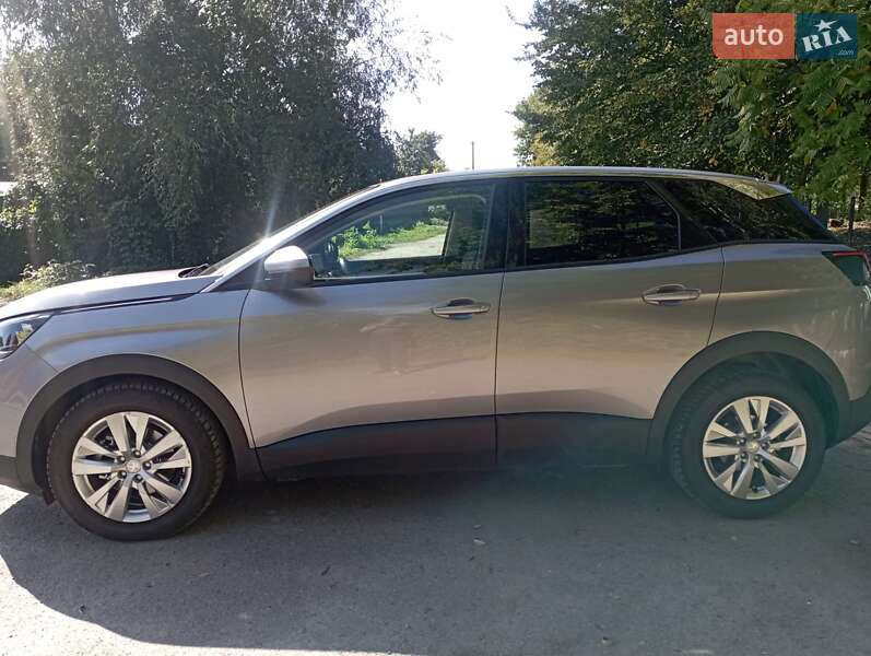 Внедорожник / Кроссовер Peugeot 3008 2017 в Казатине