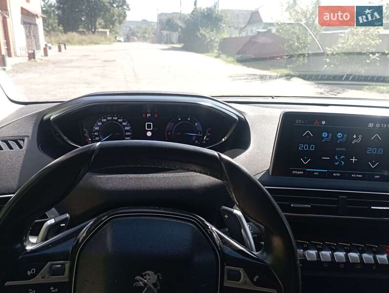 Внедорожник / Кроссовер Peugeot 3008 2017 в Казатине