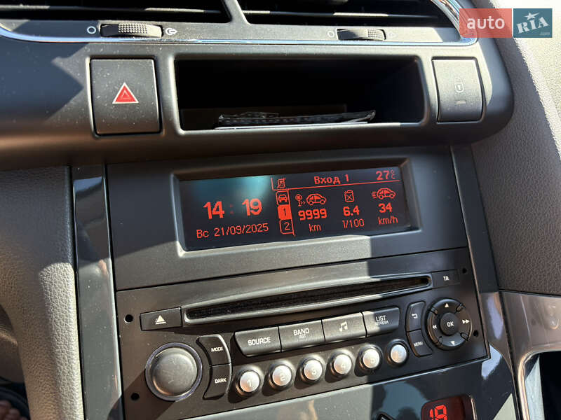 Позашляховик / Кросовер Peugeot 3008 2014 в Пустомитах