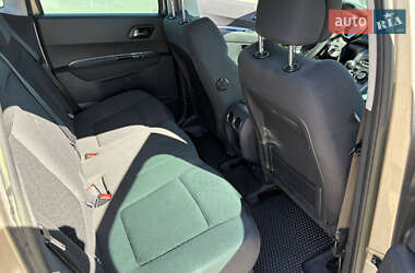 Позашляховик / Кросовер Peugeot 3008 2014 в Пустомитах