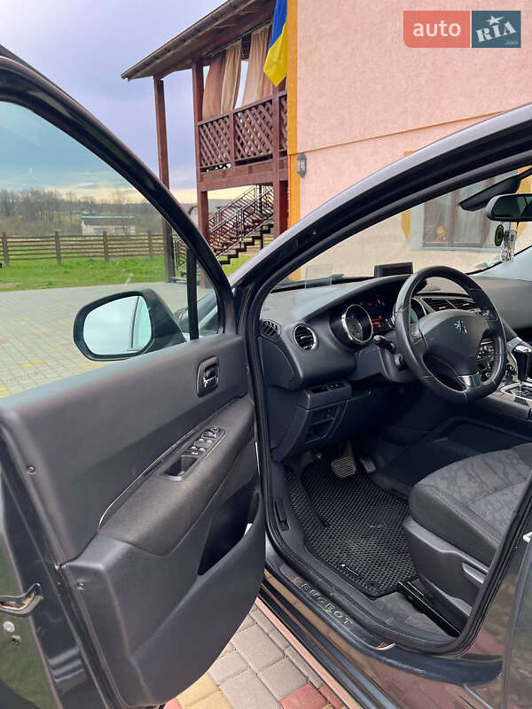 Позашляховик / Кросовер Peugeot 3008 2010 в Калуші