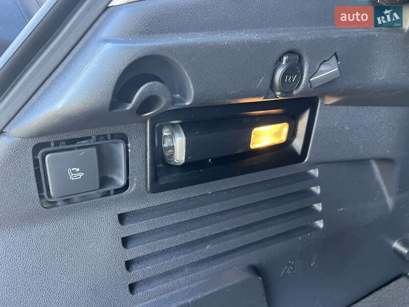 Позашляховик / Кросовер Peugeot 3008 2011 в Києві